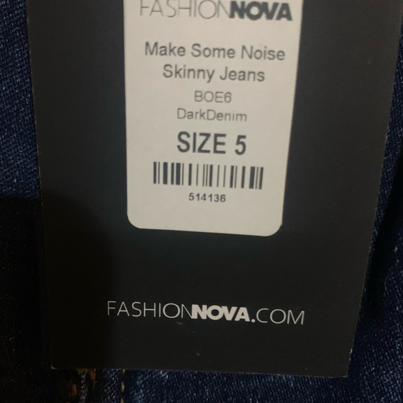 Jeans - Picture 3 of 7